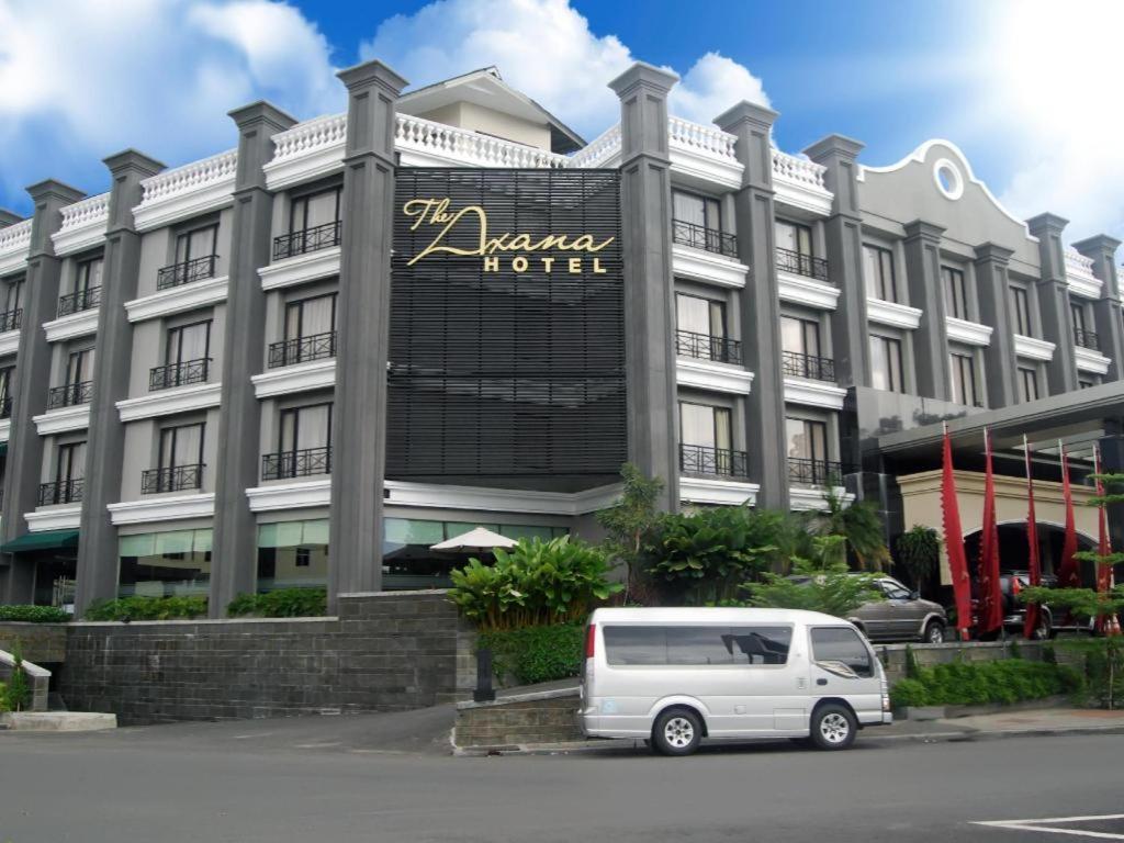 The Axana Hotel Padang  Exterior photo